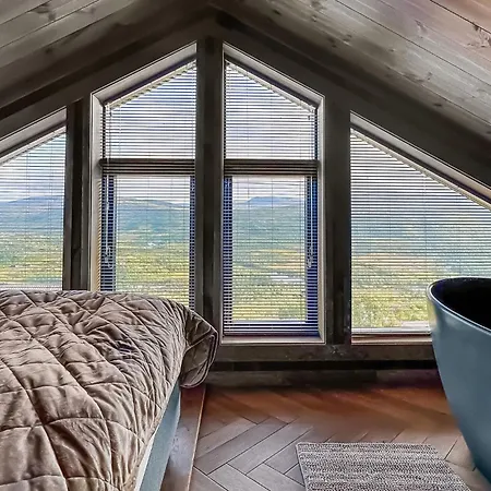 5 Bedroom Stunning In Voringsfoss * Maurset